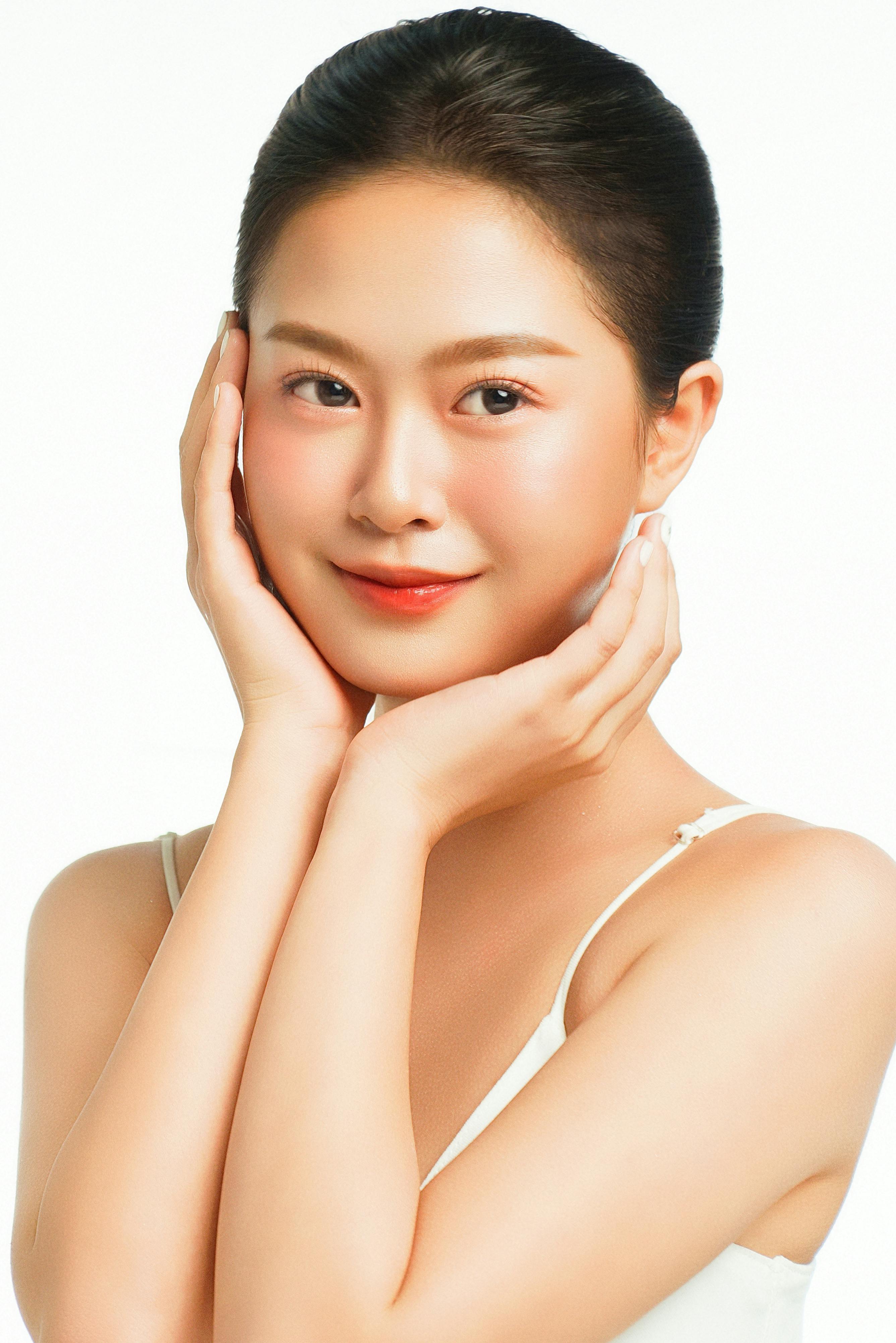 作品海报：深色花园